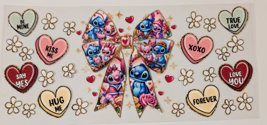 ￼Blue and pink aliens #2￼